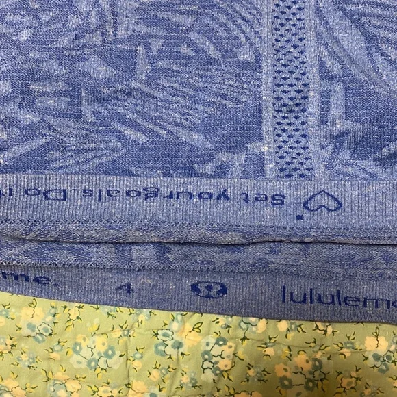 Lululemon swiftly tank top - Picture 4 of 4